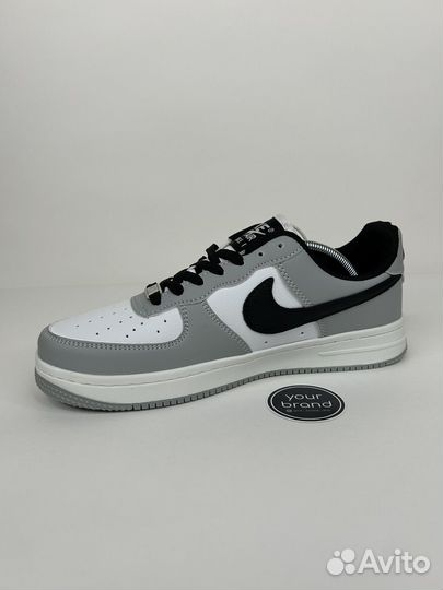 Кроссовки Nike Air Force 1