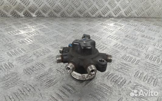 Топливная рампа дизельная ford S-MAX (LDN16BB01)