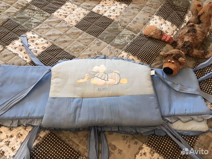 Бортики в детскую кроватку