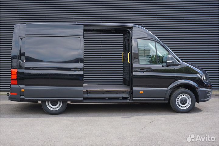 Volkswagen Crafter цельнометаллический, 2024