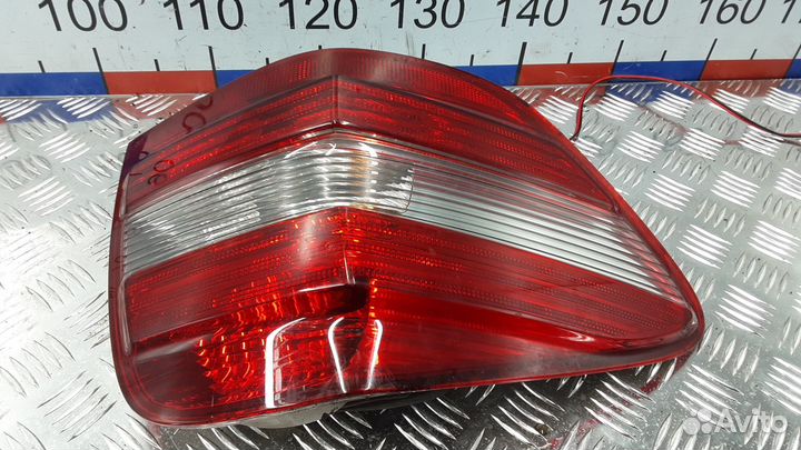 Фонарь mercedes-benz ML W164 (2005-2011)