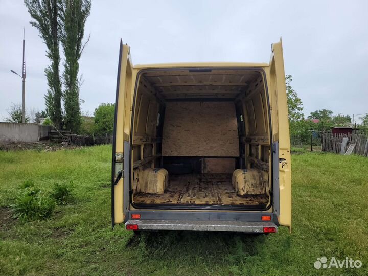 Mercedes-Benz Sprinter 2.3 МТ, 1998, 153 650 км