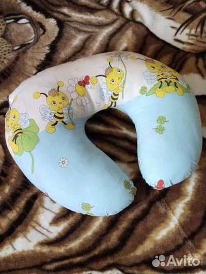 Подушка для кормления