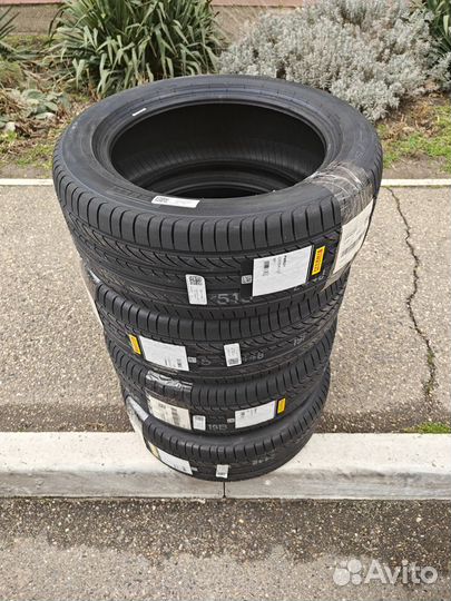 Pirelli Powergy 245/45 R19 102Y