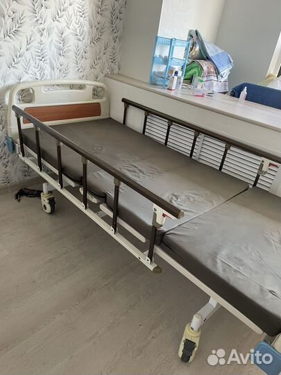 Кровать медицинская для инвалидов