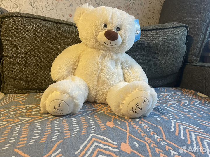 Плюшевый медведь новый с биркой