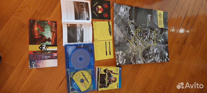 Cyberpunk 2077 PS4 издание steelbook + comicbook
