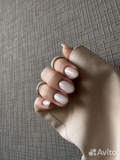 Модель на маникюр с покрытием