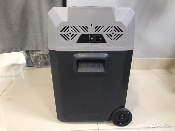 Переносной холодильник