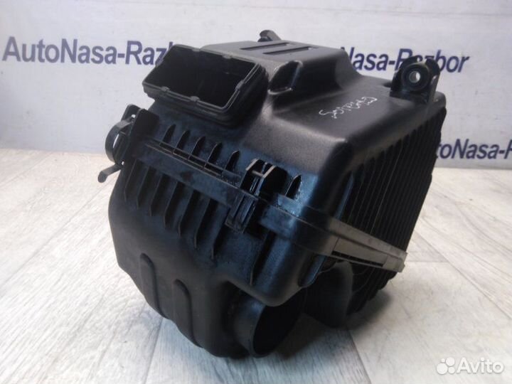 Корпус воздушного фильтра Kia Sorento G4KE 2011