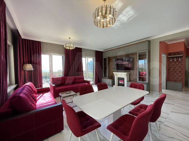 3-к. квартира, 101 м², 7/17 эт.