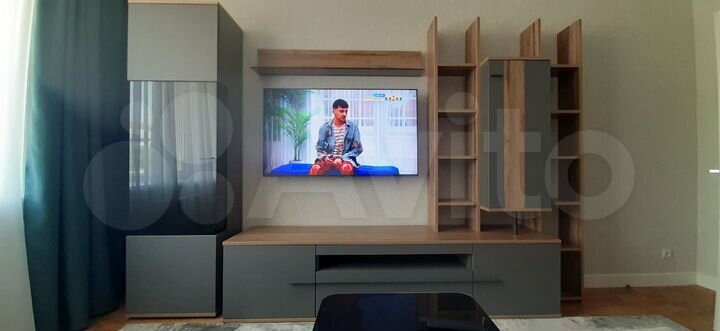 2-к. квартира, 63 м², 1/14 эт.