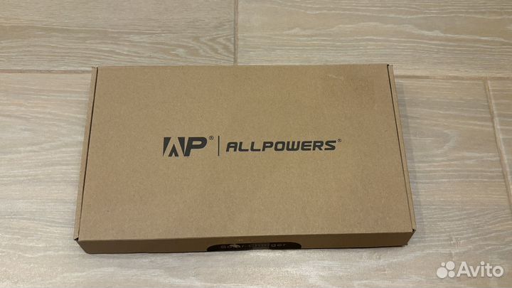 Портативная солнечная панель (батарея)