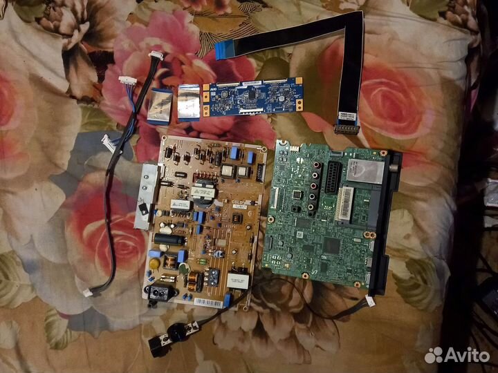 Samsung ue40d5000pw, ue48j6300au, le37c530f1w, LE2