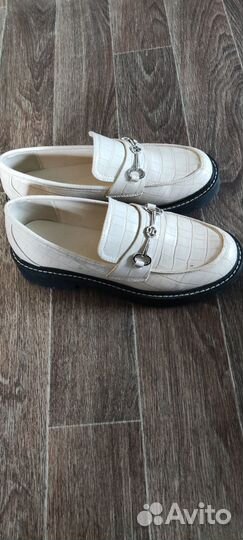 Туфли женские 39 размер