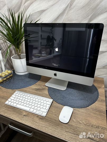 Apple iMac 21,5