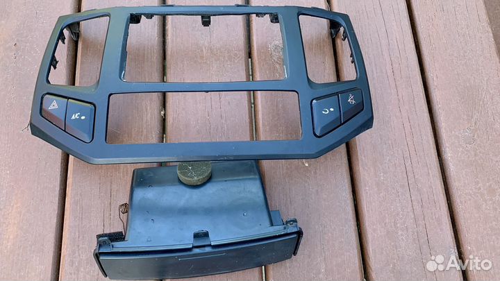 Рамка под магнитолу Geely mk