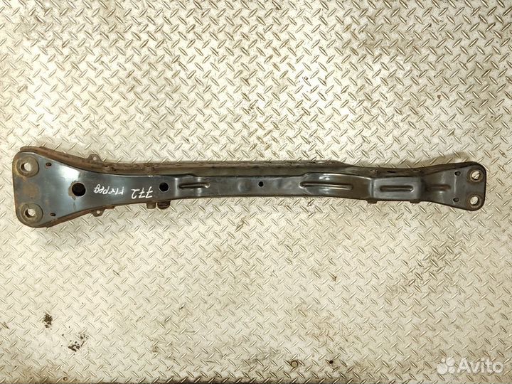 Балка подмоторная продольная Nissan Maxima a33