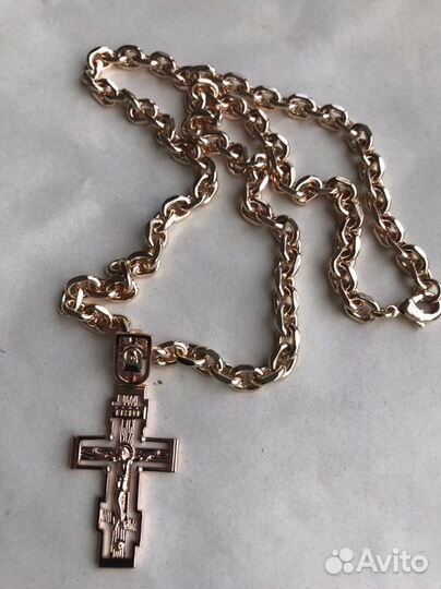 Цепь и крест