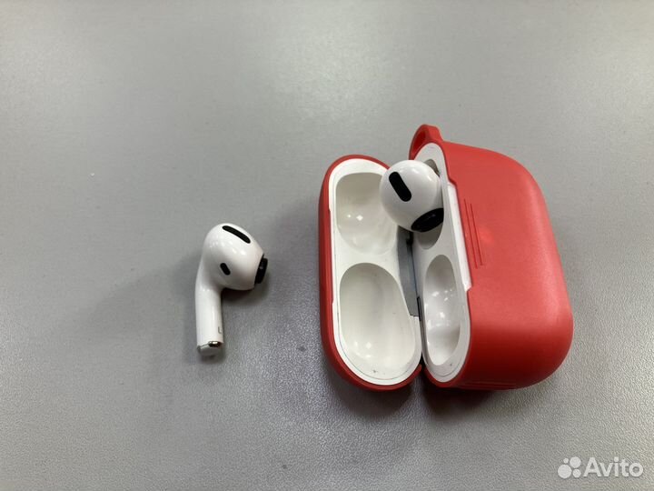 Наушники airpods pro (1-е поколение 2019)