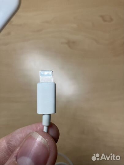 Оригинальные наушники apple earpods lightning