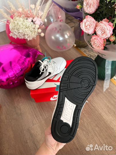 Nike Full Force женские кроссовки