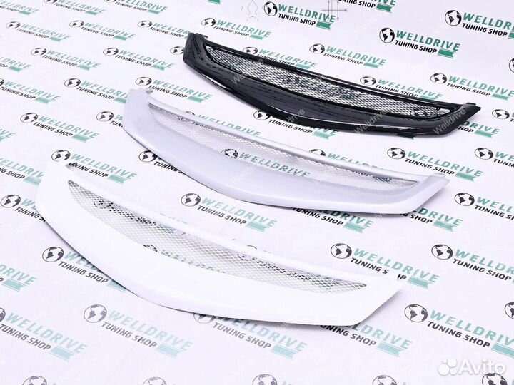 Решетка Honda Civic 8 FD 4D дорестайл Mugen черная