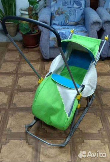 Санки с перекидной ручкой