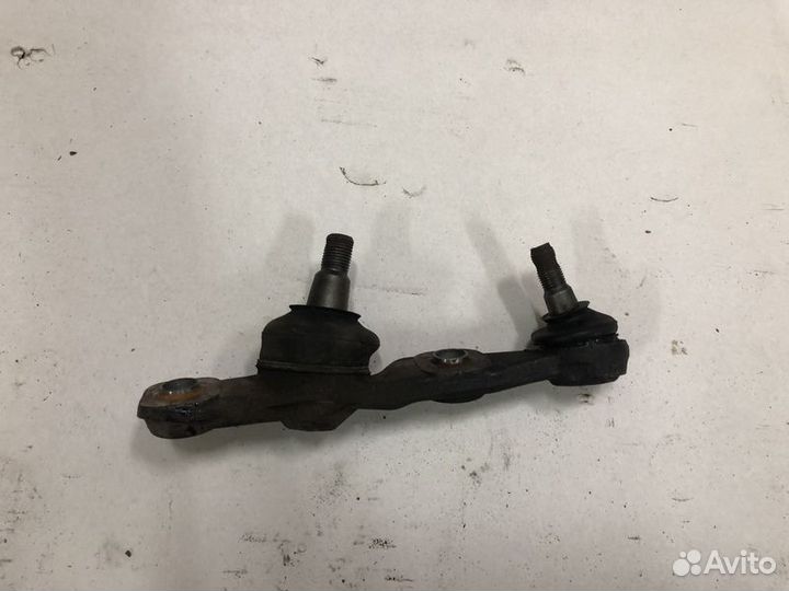 Шаровая Lexus IS