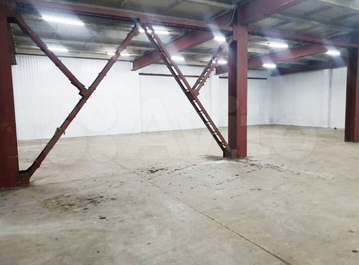 Свободного назначения, 180 м²