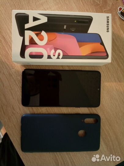 Samsung Galaxy A20s, 3/32 ГБ