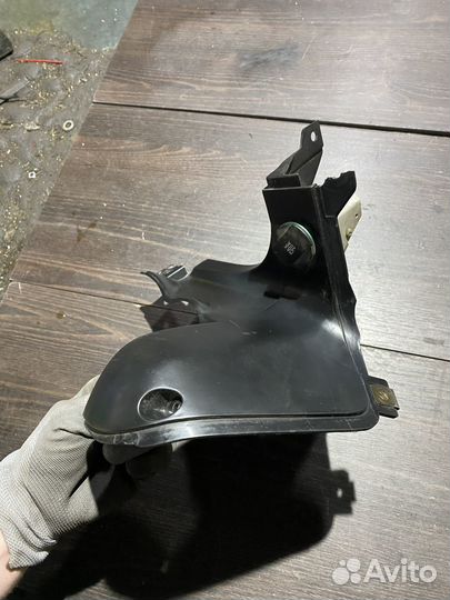 Правая полка для Yamaha FJR1300 03-05