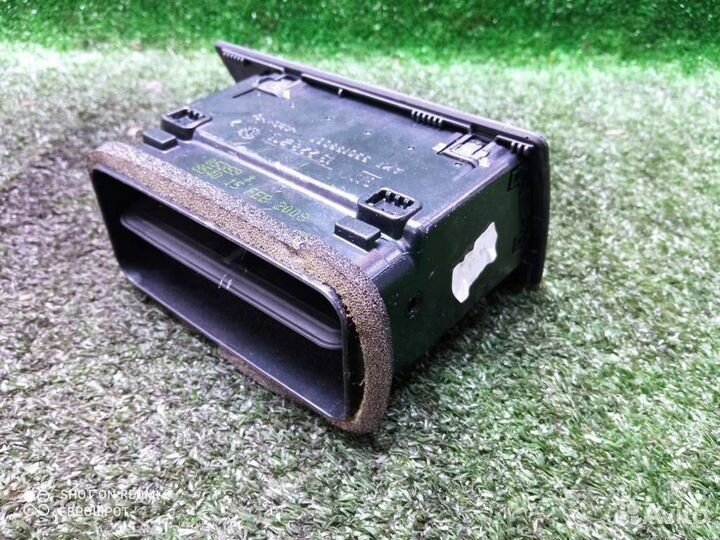 Дефлектор воздушный Opel Astra H (2004-2014)