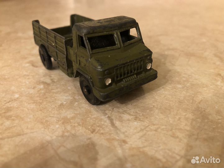 Модель авто СССР газ 66 десантный 1:43