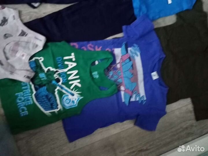 Детские вещи на ребёнка 2-4 годика