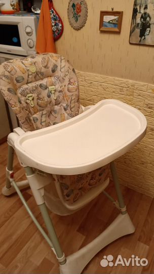 Стульчик для кормления