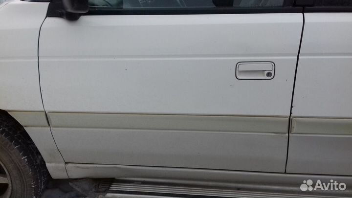 Дверь передняя левая Mazda MPV lvlr