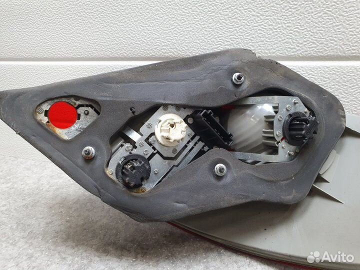 Фонарь задний левый Mercedes R-Class W251