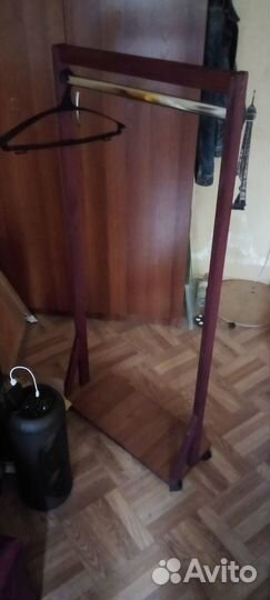 Вешалка напольная