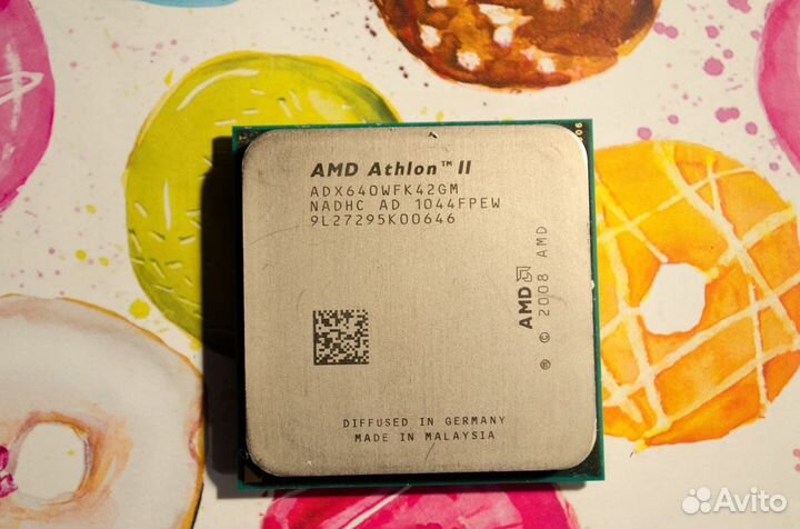 Процессор AMD Athlon X4 640+боксовый кулер