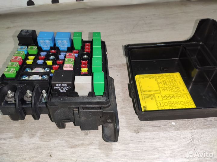 Блок предохранителей Kia Ceed Киа Сид 1 2006-2012