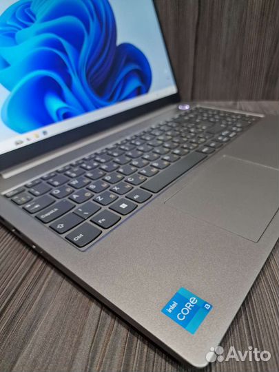 Идеальный для учебы Lenovo thinkbook