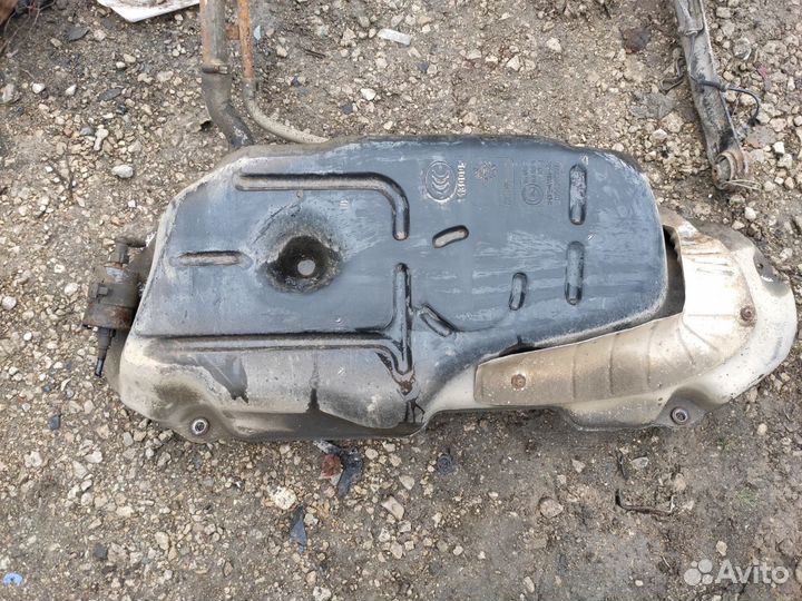 Топливный бак Geely Mk седан 1.5 2006-2013