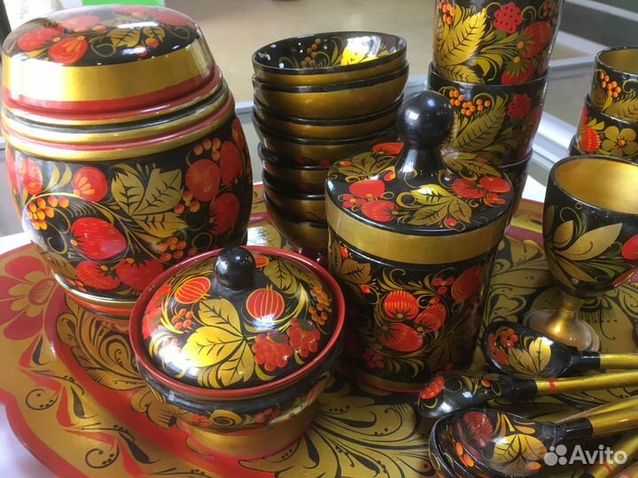 Хохлома СССР (на 1 фото- старая)