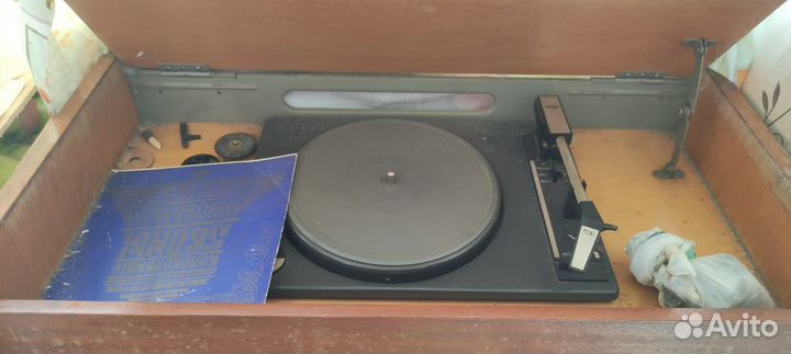 Радиола ригонда 102