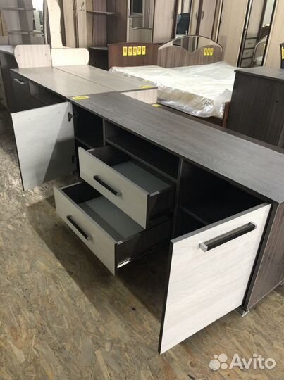 Тумба под телевизор