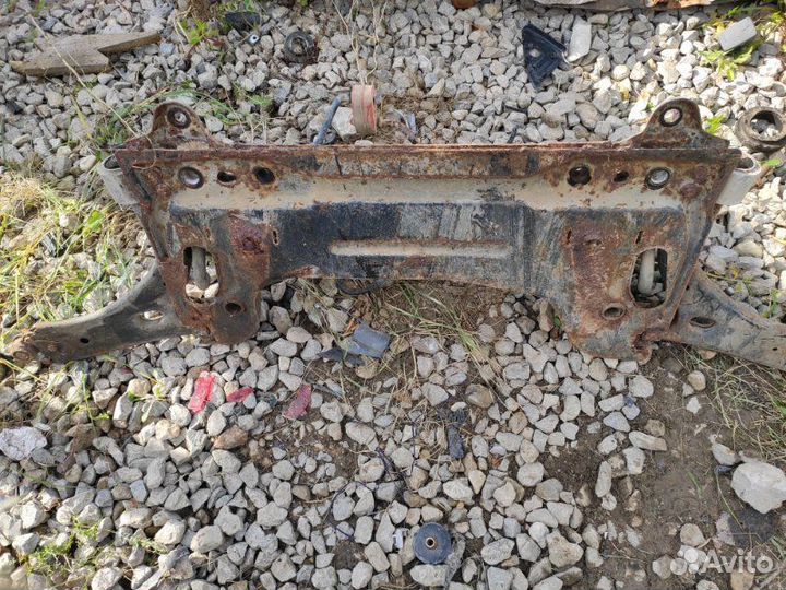 Подрамник передний Ford Fusion 1.4 2002-2012