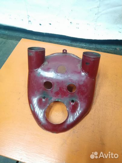 Нижнее закрытие фары Ява Старушка