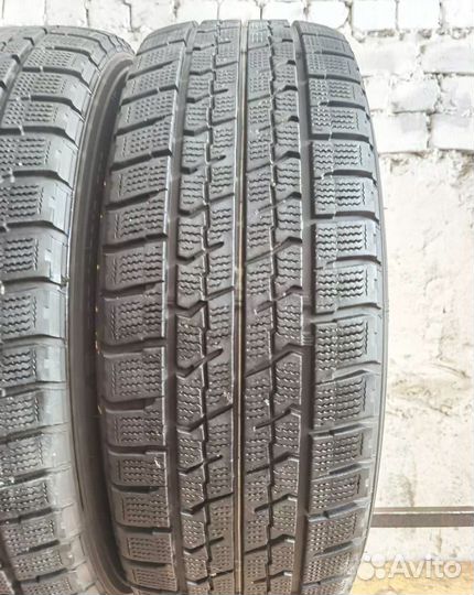 Goodyear UltraGrip Ice Navi Zea 225/60 R17 99Q