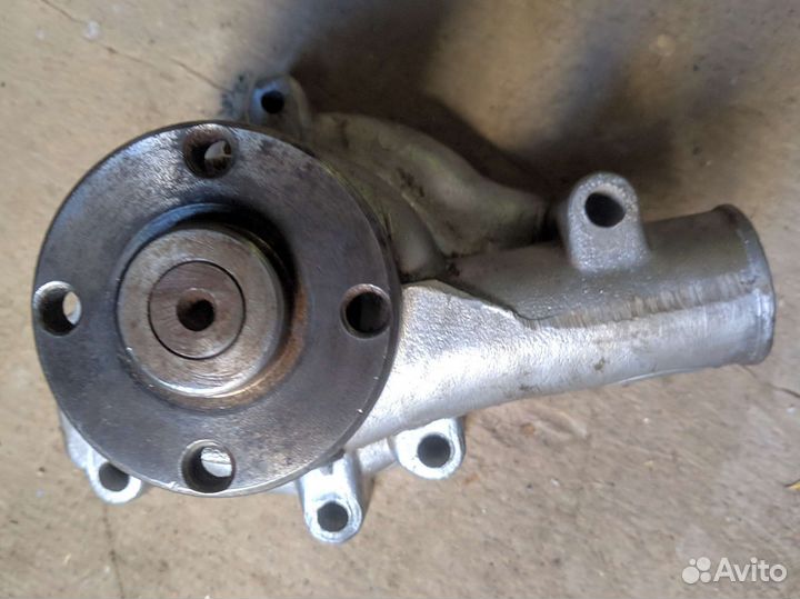 Помпа газ 24